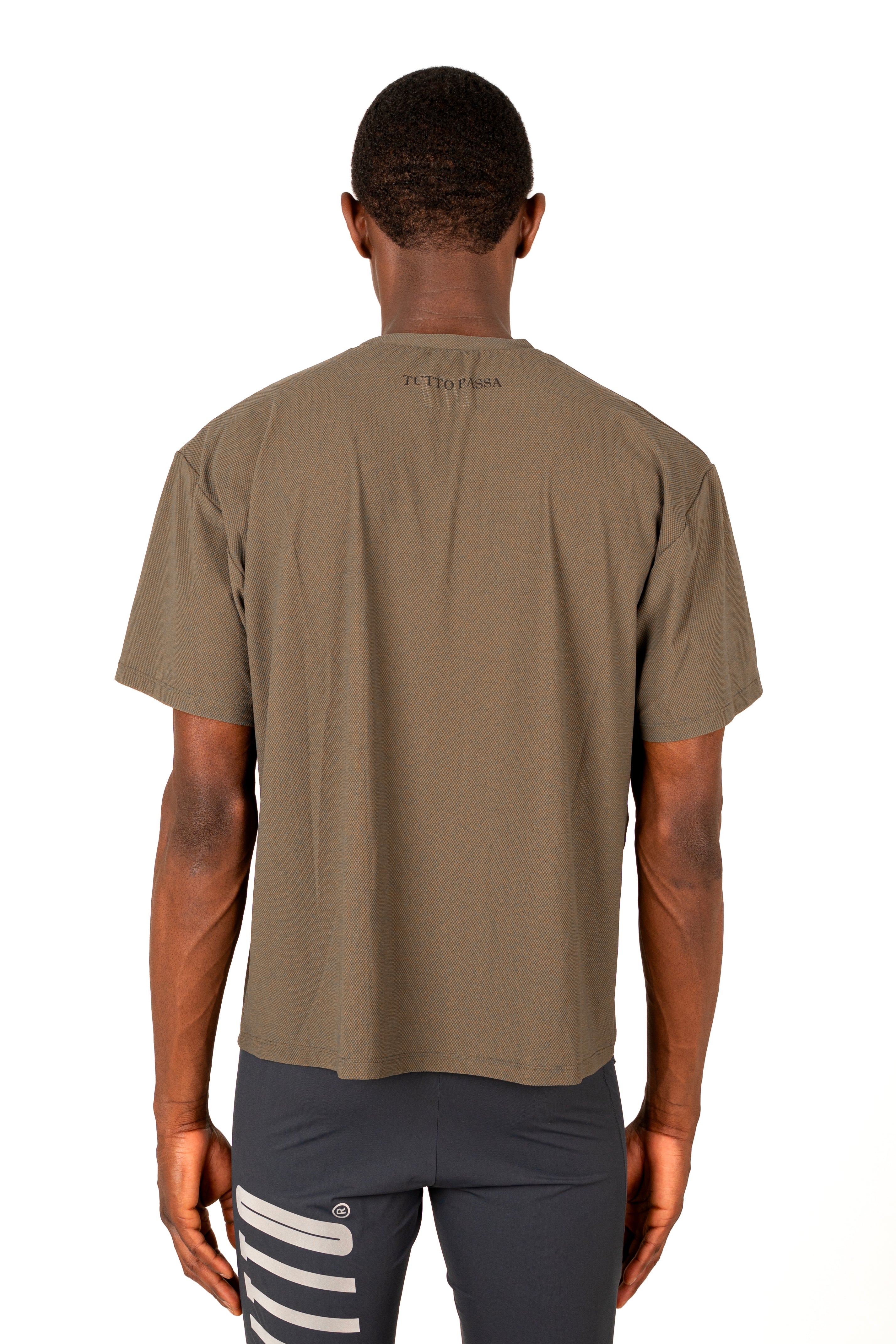 TRAINING T-SHIRT